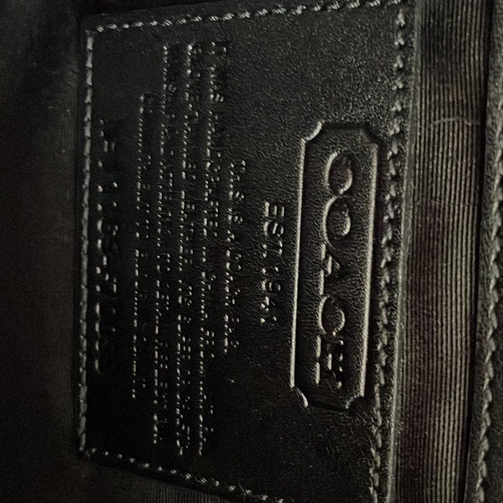 Leather briefcase with compartments - Picture 3 of 13